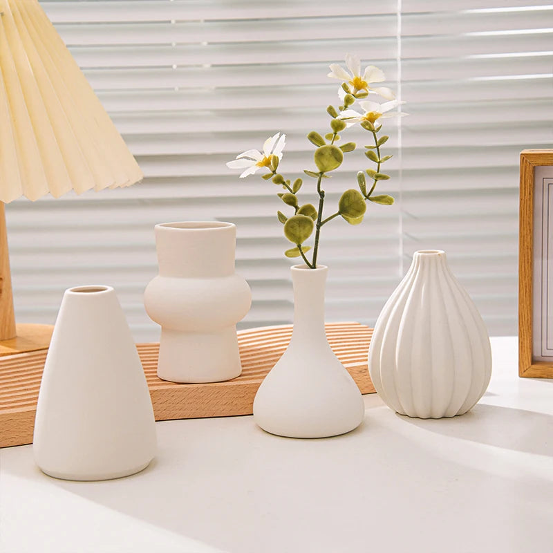 Nordic White Ceramic Vase